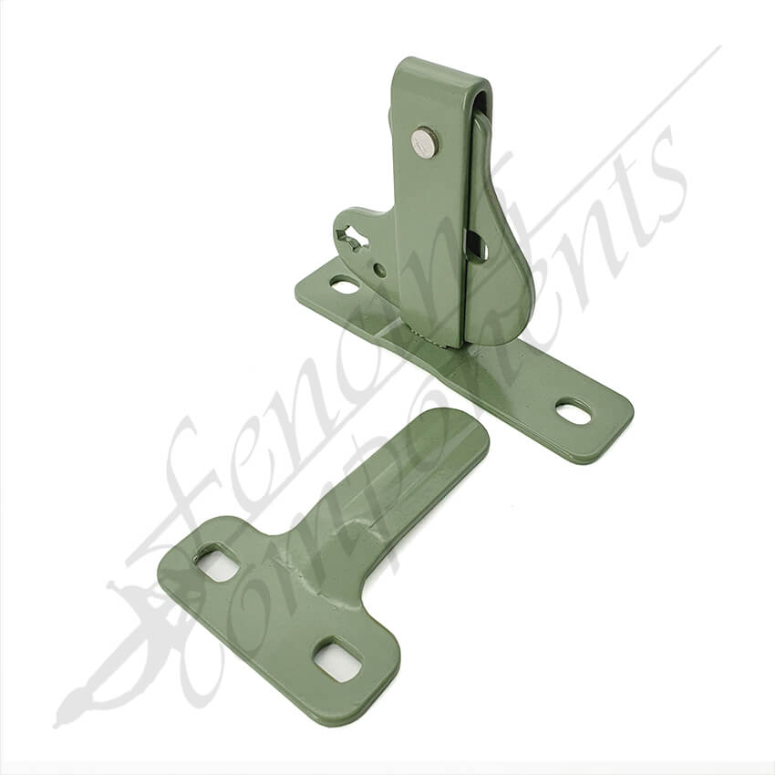 Fencing Components_D-Latch + Striker (Mist Green / Meadow)